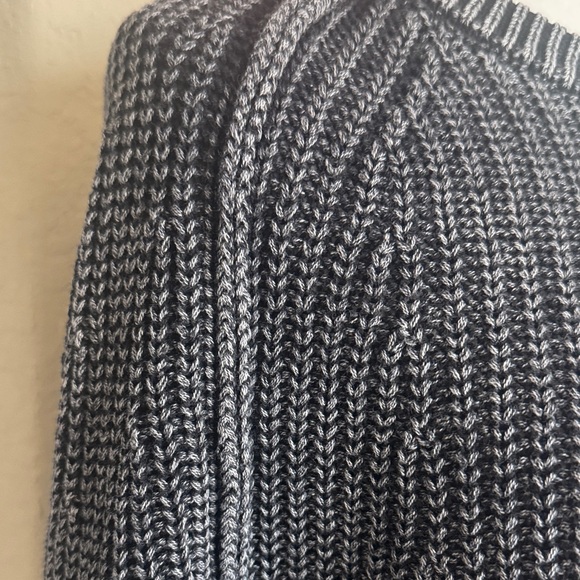 NWOT Zenana 100% Cotton Gray/Black Sweater SZ MD oversized - Picture 3 of 6